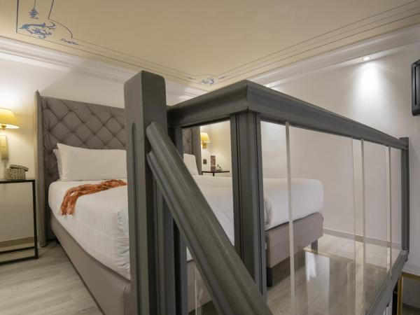 GOLDEN TULIP CANNES HOTEL de PARIS : photo 2 de la chambre chambre quadruple