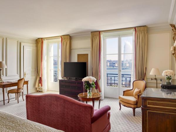 Beau-Rivage Genève : photo 3 de la chambre suite junior - vue panoramique sur lac