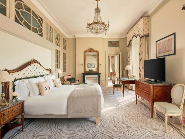 Beau-Rivage Genève : photo 1 de la chambre suite patrimoine - vue sur lac