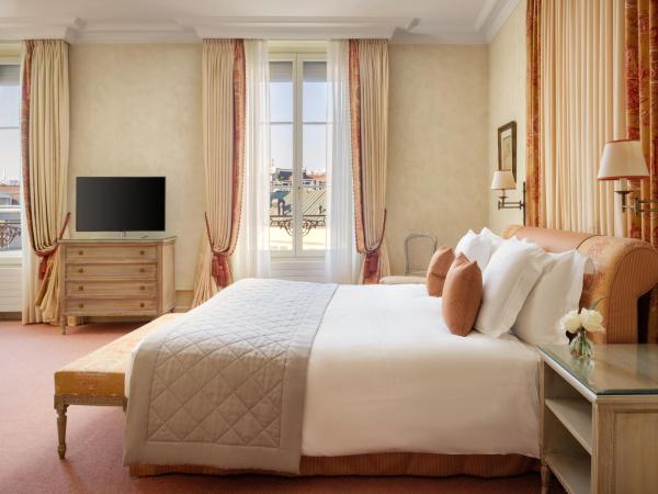 Beau-Rivage Genève : photo 2 de la chambre suite junior - vue sur ville