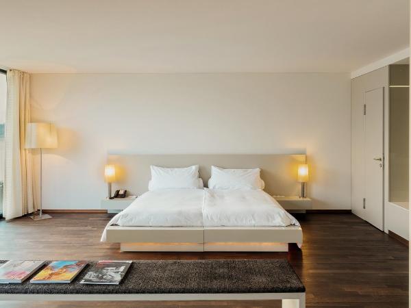 HERMITAGE Lake Lucerne - Beach Club & Lifestyle Hotel : photo 4 de la chambre suite de luxe - vue sur lac