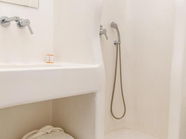 Krina Mare Boutique Hotel : photo 4 de la chambre suite avec balcon