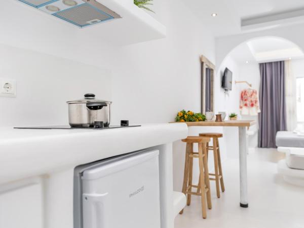 Krina Mare Boutique Hotel : photo 4 de la chambre suite avec balcon