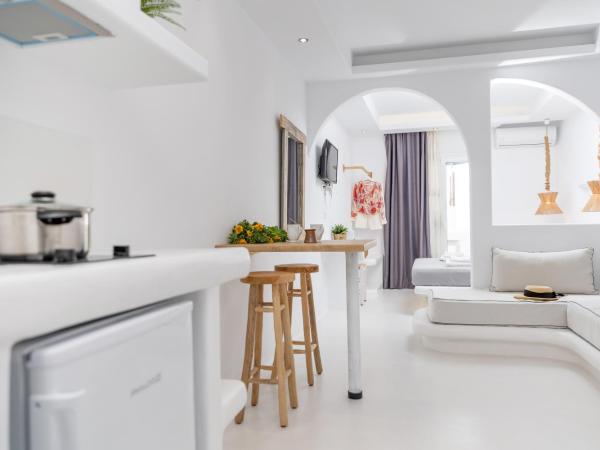 Krina Mare Boutique Hotel : photo 6 de la chambre suite avec balcon