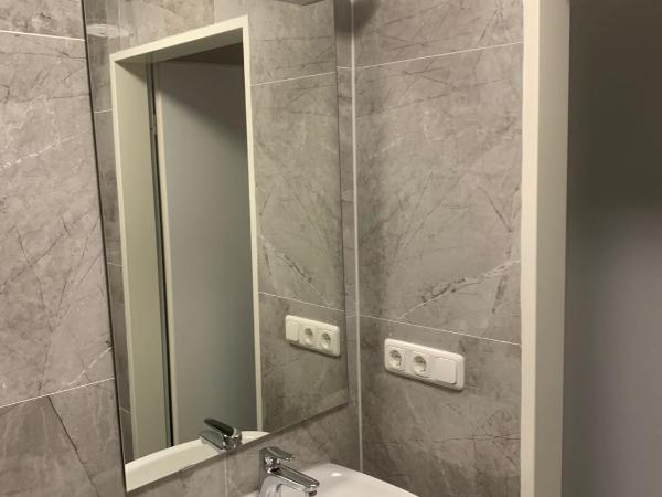 AT-Rooms : photo 8 de la chambre chambre triple