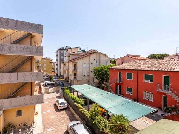 Hotel Diana : photo 9 de la chambre chambre double ou lits jumeaux