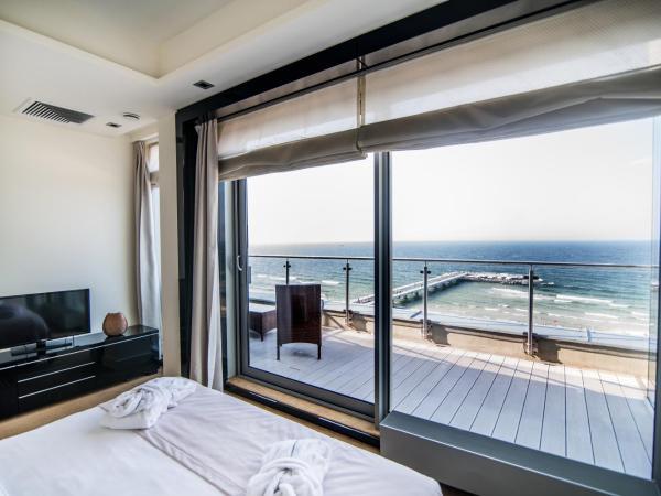 Sanatorium Uzdrowiskowe Bałtyk : photo 5 de la chambre suite deluxe - vue sur mer