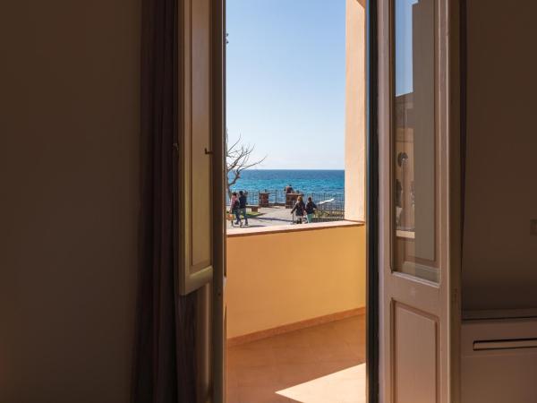 Palau Marco Polo : photo 4 de la chambre chambre double supérieure