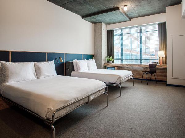 The Emily Hotel : photo 2 de la chambre chambre double