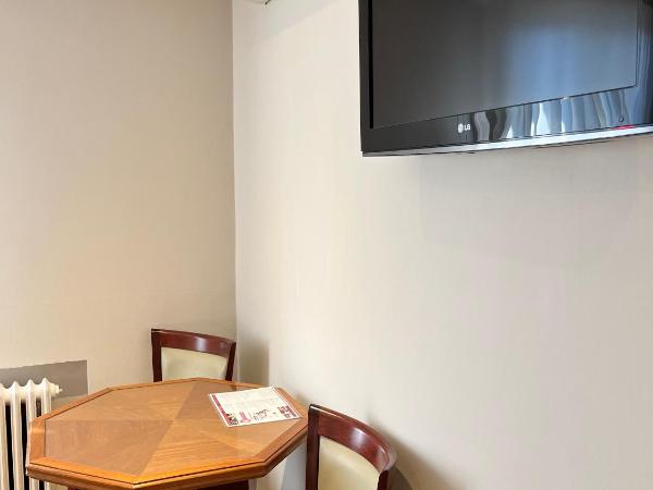 Bristol Hotel : photo 7 de la chambre habitaciÓn estandar - 2 camas individuales - vista ciudad