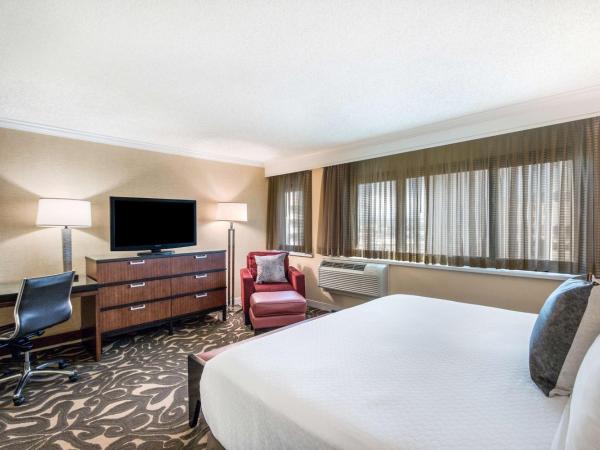 Sonesta Los Angeles Airport LAX : photo 2 de la chambre suite lit king-size exécutive - non-fumeurs