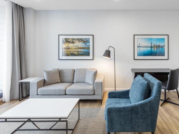 Meriton Suites Coward Street, Mascot : photo 3 de la chambre suite 1 chambre lit king-size deluxe
