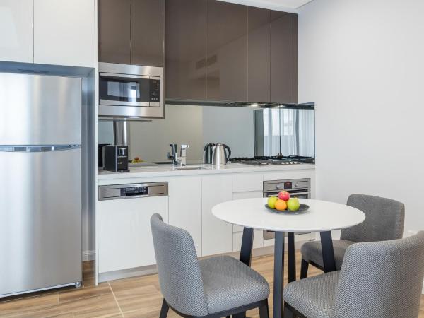 Meriton Suites Coward Street, Mascot : photo 3 de la chambre suite 1 chambre de luxe avec lits jumeaux 