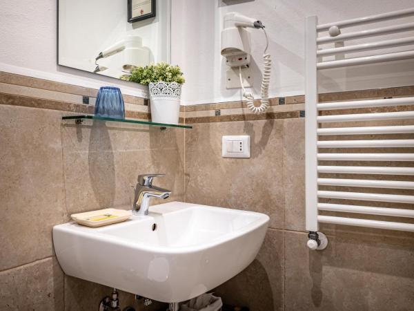 La Stella d'Oro B&B : photo 8 de la chambre chambre double standard