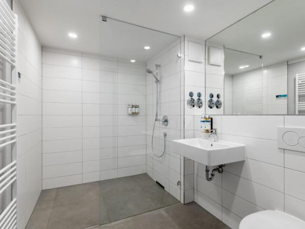 numa I Munico Apartments : photo 9 de la chambre large studio with kitchenette