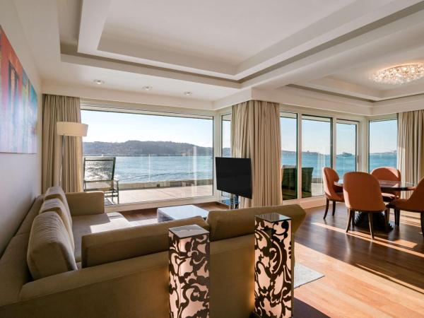 Radisson Blu Bosphorus Hotel : photo 2 de la chambre suite présidentielle avec terrasse - vue sur bosphore