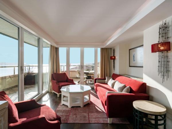Radisson Blu Bosphorus Hotel : photo 4 de la chambre suite présidentielle avec terrasse - vue sur bosphore