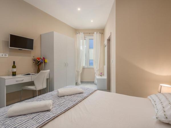 Roberto rooms : photo 5 de la chambre chambre double