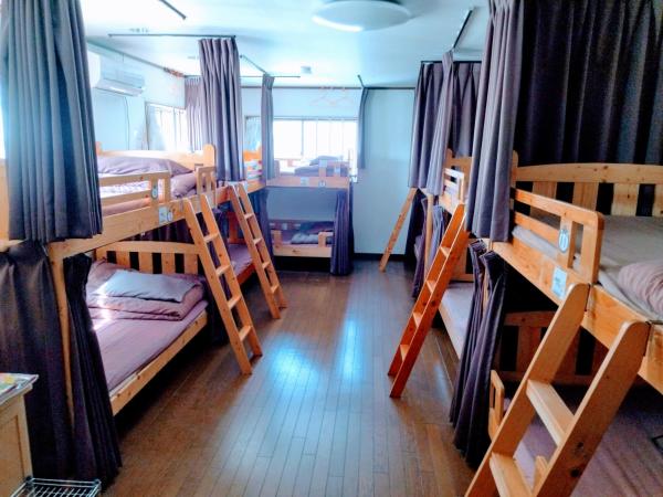 Osaka Tomato Guesthouse : photo 1 de la chambre lit superposé dans dortoir mixte