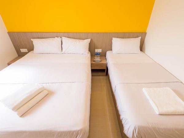 HomeStay 21 Hotel : photo 4 de la chambre chambre triple deluxe