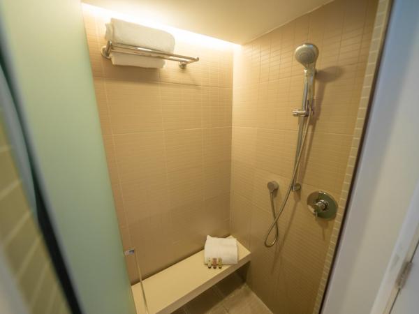 Studio M Hotel : photo 7 de la chambre loft premier 