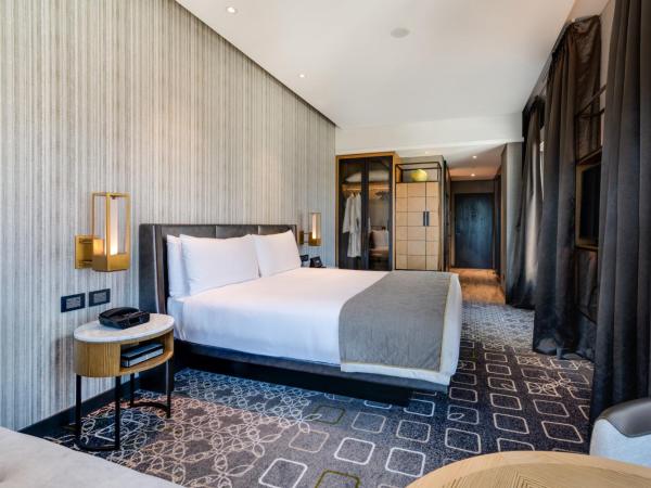 InterContinental Perth City Centre, an IHG Hotel : photo 3 de la chambre chambre d'angle premium lit king-size