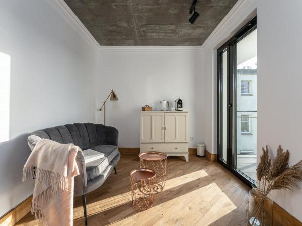 Apartamenty Przystanek Przy Klifie : photo 2 de la chambre studio avec balcon