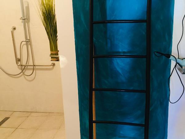 Maison Aubergerac : photo 2 de la chambre chambre double avec terrasse