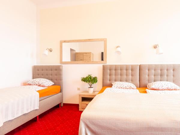 Hotel Klimt : photo 6 de la chambre chambre quintuple