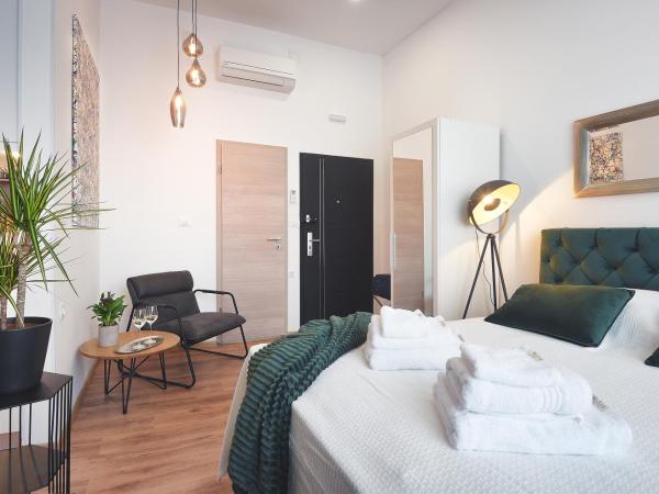 Emi Luxury Apartments : photo 7 de la chambre studio deluxe