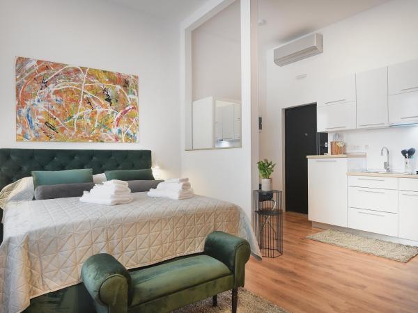 Emi Luxury Apartments : photo 6 de la chambre studio double deluxe