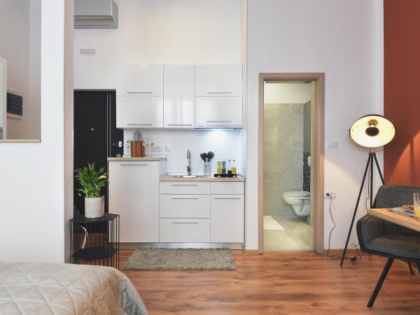 Emi Luxury Apartments : photo 7 de la chambre studio double deluxe