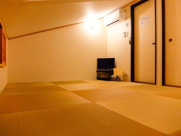 Guesthouse Bell Fushimi : photo 2 de la chambre chambre de style japonais avec salle de bains commune