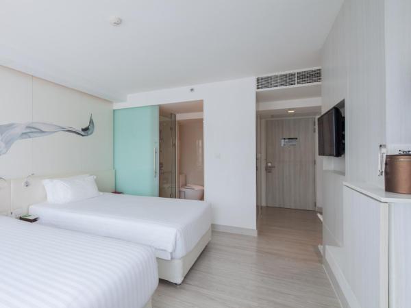 Centara Watergate Pavilion Hotel Bangkok : photo 3 de la chambre chambre lits jumeaux supérieure