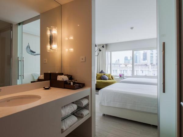 Centara Watergate Pavilion Hotel Bangkok : photo 2 de la chambre chambre lits jumeaux supérieure