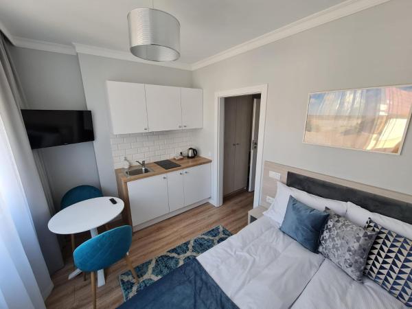 Villa Babette - Ubernachtung, Parkplatz, Kurtaxe, Wifi, Aufraumung - Alles im Preis! : photo 2 de la chambre studio