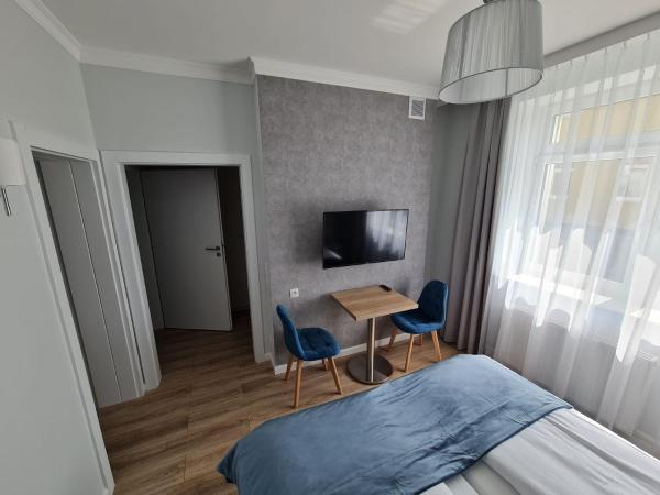 Villa Babette - Ubernachtung, Parkplatz, Kurtaxe, Wifi, Aufraumung - Alles im Preis! : photo 3 de la chambre appartement