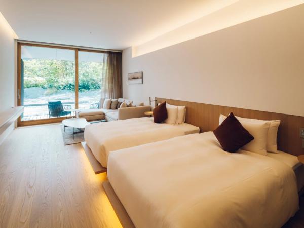 MUNI KYOTO by Onko Chishin : photo 1 de la chambre chambre lits jumeaux - vue sur jardin