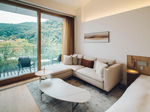 MUNI KYOTO by Onko Chishin : photo 3 de la chambre chambre lit king-size - vue sur montagne