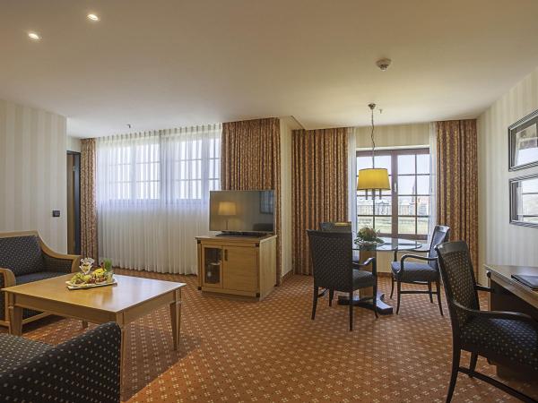 Maritim Hotel Dresden : photo 2 de la chambre suite familiale