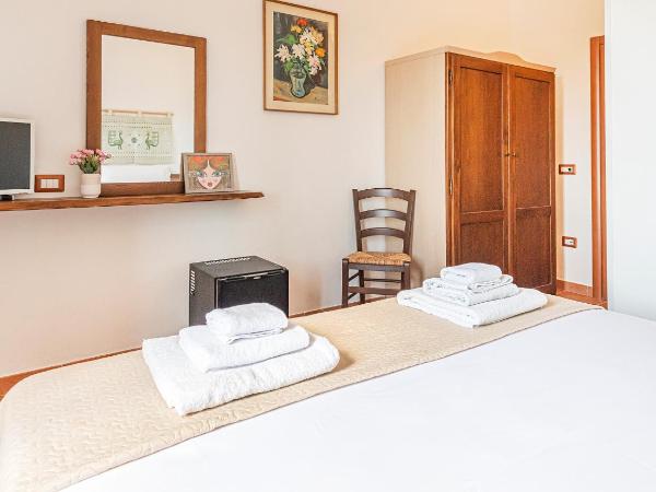 Welcomely - Guesthouse Kadossene Alghero : photo 5 de la chambre chambre double avec salle de bains privative
