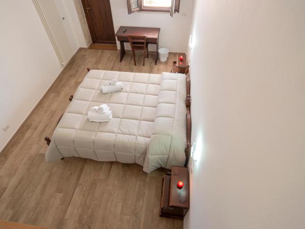 Agriturismo Le Matinelle : photo 3 de la chambre petite chambre lits jumeaux