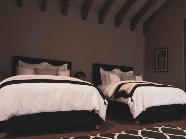 Hotel Grand María : photo 3 de la chambre chambre deluxe avec 2 lits queen-size