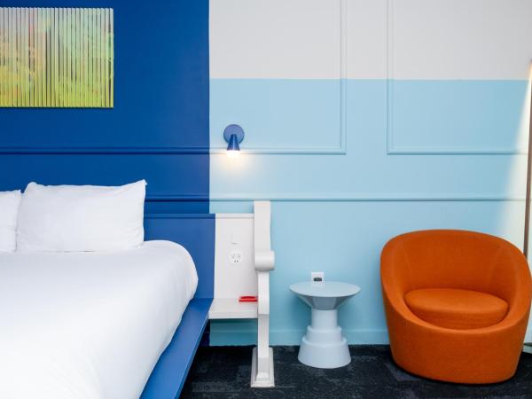 The Russell : photo 4 de la chambre room 2:2 - interior king