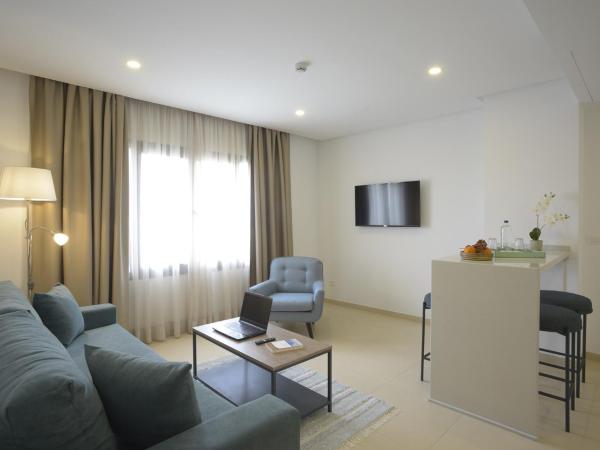 MAIA HOTEL SUITES : photo 2 de la chambre suite exécutive