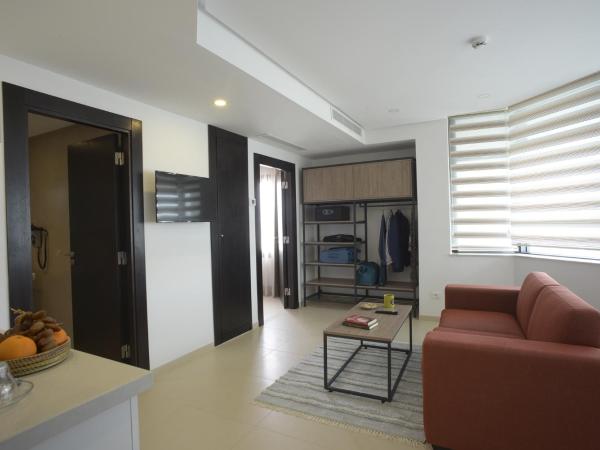 MAIA HOTEL SUITES : photo 6 de la chambre suite junior