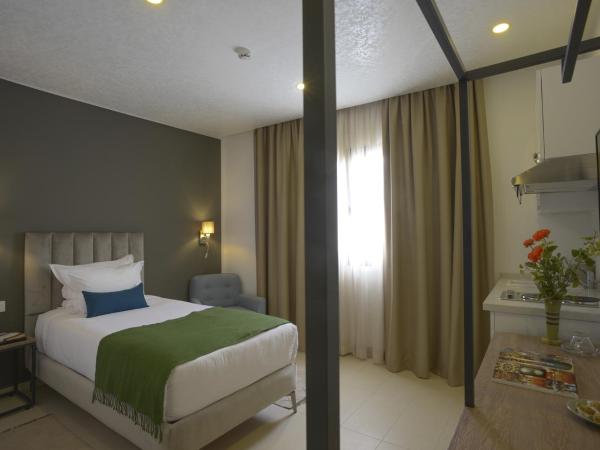 MAIA HOTEL SUITES : photo 3 de la chambre chambre simple