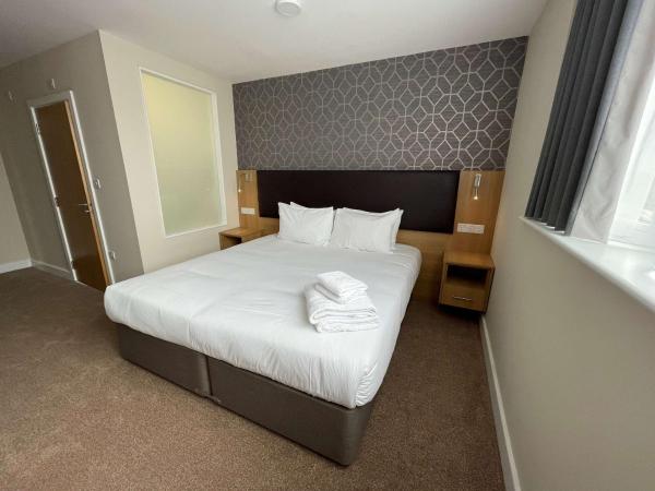 Best Western Northfields Ealing Hotel : photo 10 de la chambre chambre lit king-size supérieure avec kitchenette 