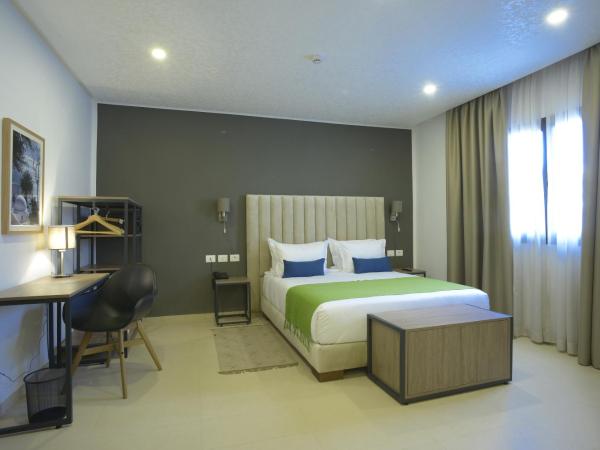 MAIA HOTEL SUITES : photo 1 de la chambre chambre double - accessible aux personnes à mobilité réduite