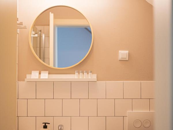 Paon Boutique Apartments : photo 6 de la chambre studio lit king-size avec canapé-lit